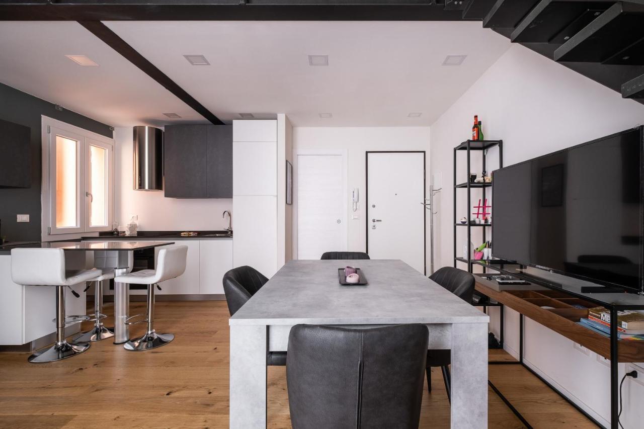 Mazzini Elegant Apartment By Wonderful Italy Bolonia Zewnętrze zdjęcie